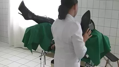 Nga đinh đến thăm fim sec me con người tình của mình