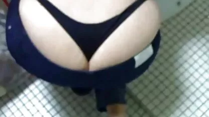 Các cô gái sec me con dit nhau chưa đủ