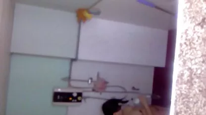 Cô gái Lớn sec me con loan luan Tàn dầu và khó xé xác ở trong đít